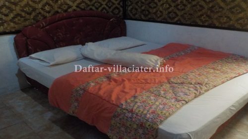 tempat tidur villa di ciater