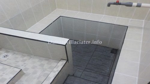 bak rendam villa di ciater dengan kolam renang air panas pribadi